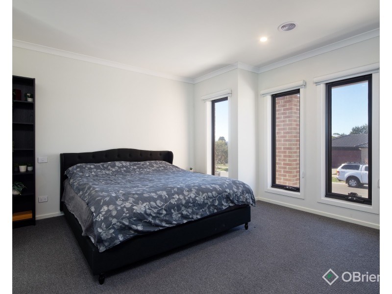 25 Kurrajong Road, Warragul VIC 3820