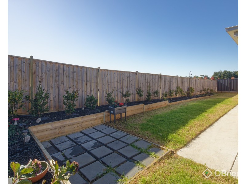 25 Kurrajong Road, Warragul VIC 3820