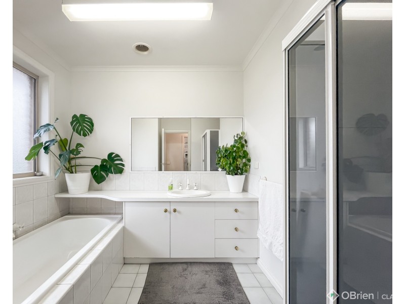 34 Windhaven Drive, Warragul VIC 3820
