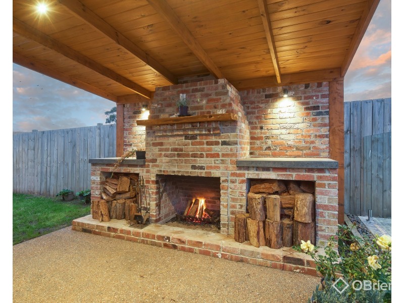 4 Lochfyne Close, Warragul VIC 3820
