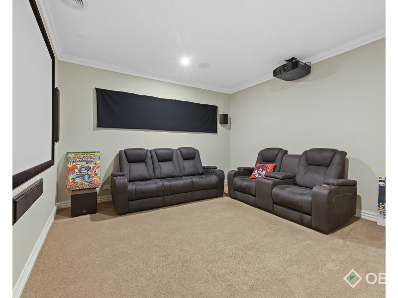 7 Kristan Court, Drouin VIC 3818