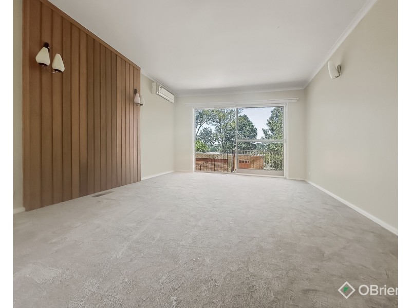 18 Rangeview Street, Warragul VIC 3820