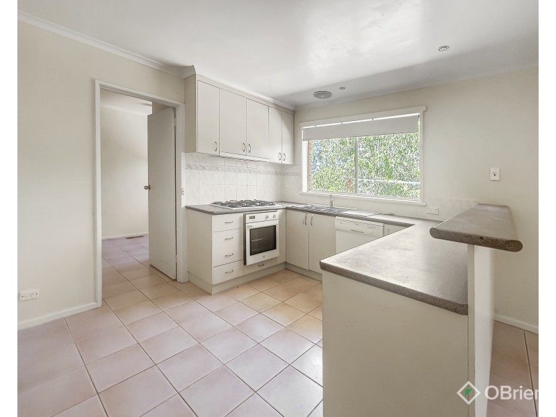 18 Rangeview Street, Warragul VIC 3820