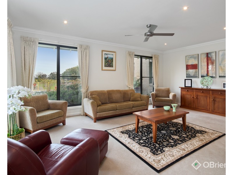 35 Home Road, Nar Nar Goon VIC 3812