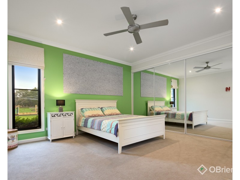 35 Home Road, Nar Nar Goon VIC 3812