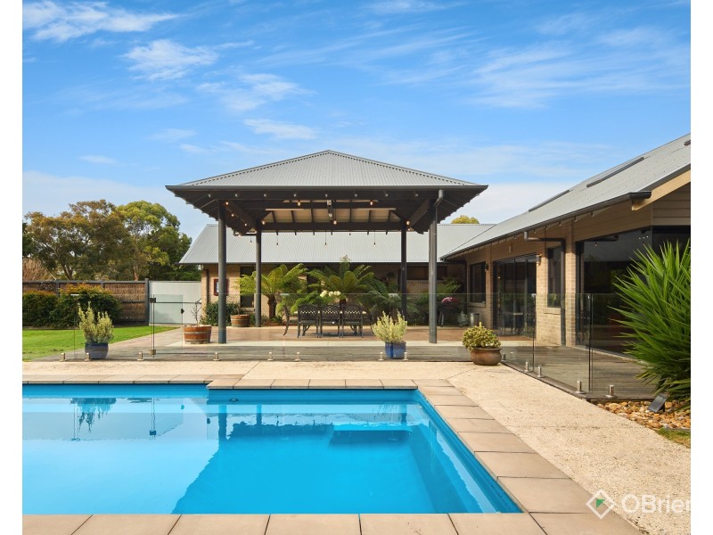 35 Home Road, Nar Nar Goon VIC 3812