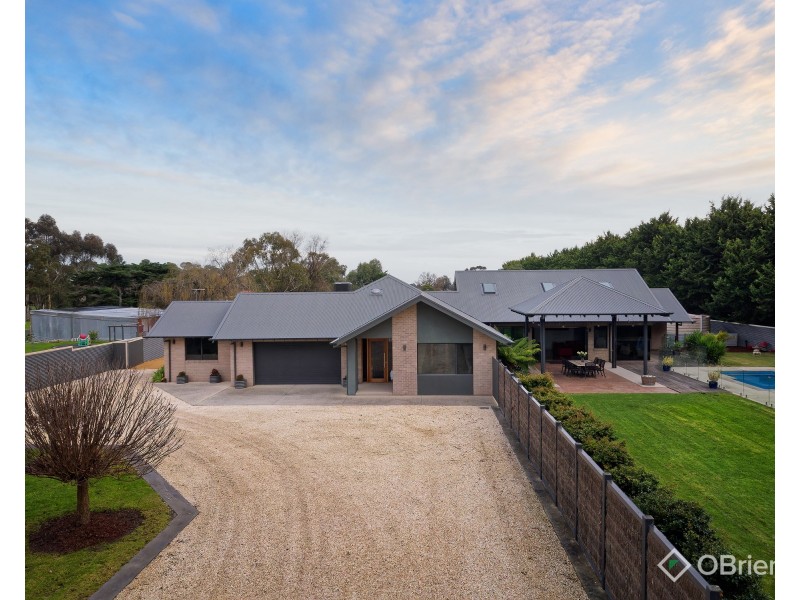 35 Home Road, Nar Nar Goon VIC 3812