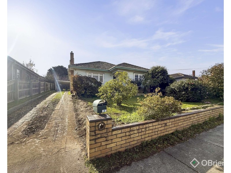 11 Windsor Avenue, Warragul VIC 3820