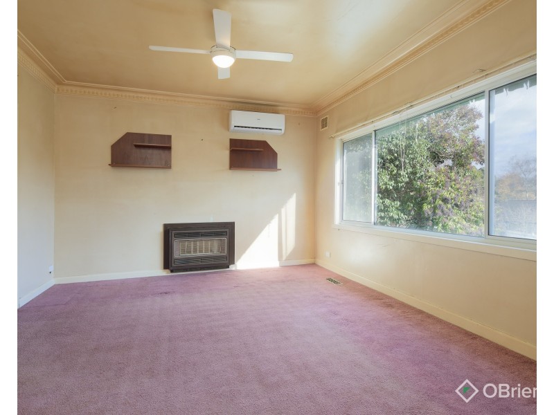 27 Affleck Street, Warragul VIC 3820