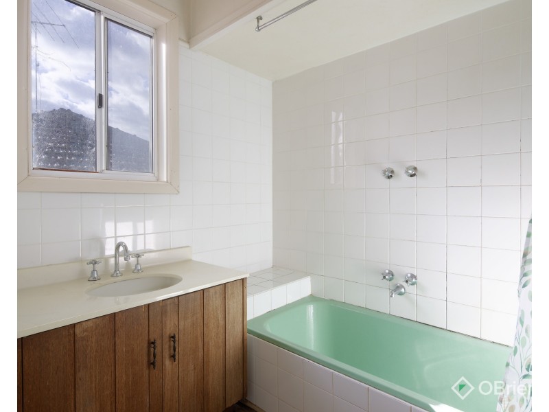 27 Affleck Street, Warragul VIC 3820