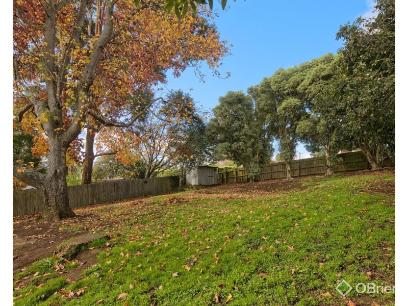 27 Affleck Street, Warragul VIC 3820