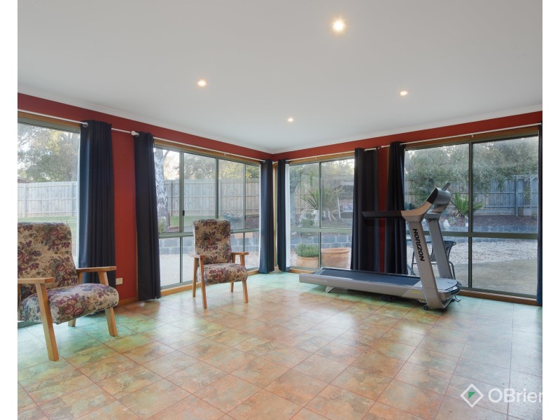 3 James Court, Drouin VIC 3818
