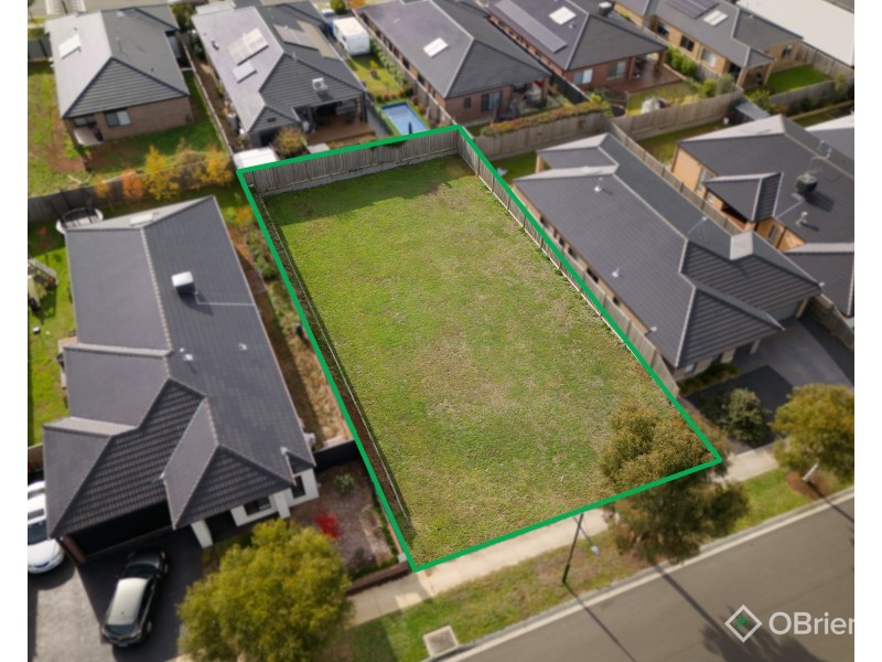 13 Wattleglade Avenue, Warragul VIC 3820