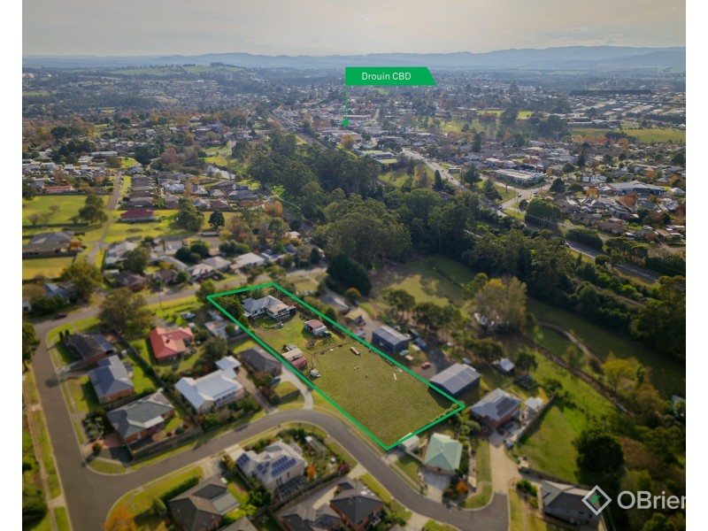 14 Oddy Street, Drouin VIC 3818