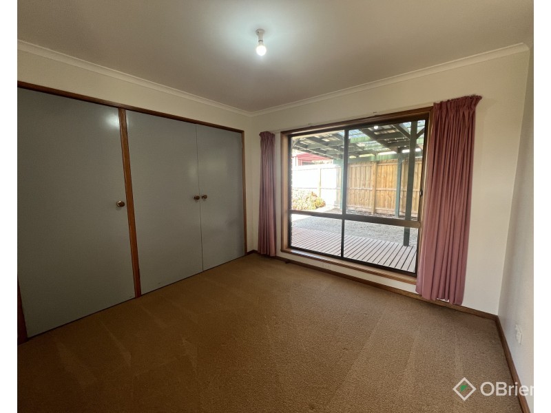 4 Tracie Court, Drouin VIC 3818