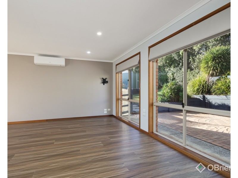 30 Somerset Drive, Warragul VIC 3820