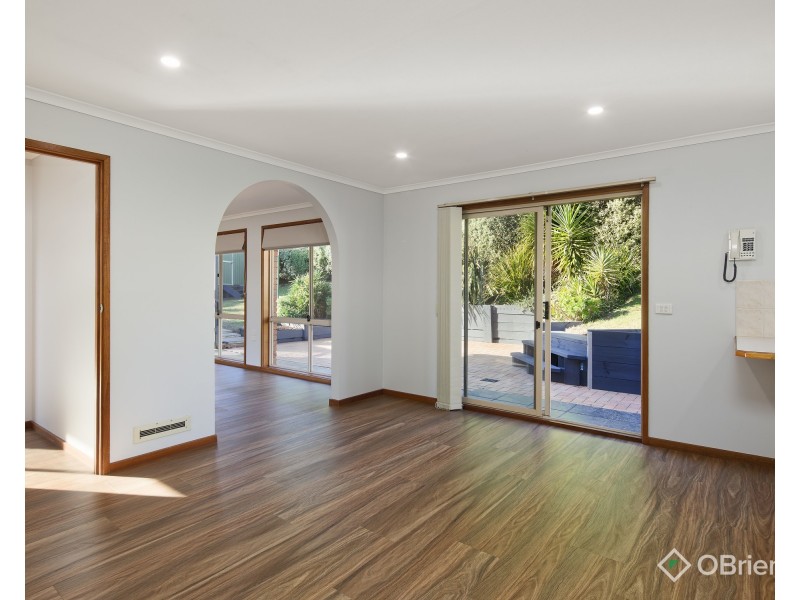 30 Somerset Drive, Warragul VIC 3820