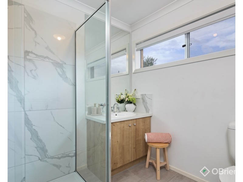 6 Winslow Crescent, Warragul VIC 3820