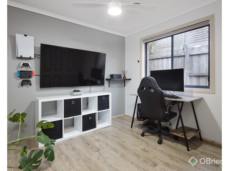 3 Hatfield Drive, Drouin VIC 3818