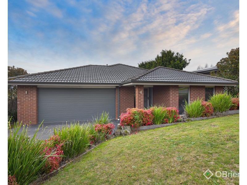 6 Empire Avenue, Drouin VIC 3818