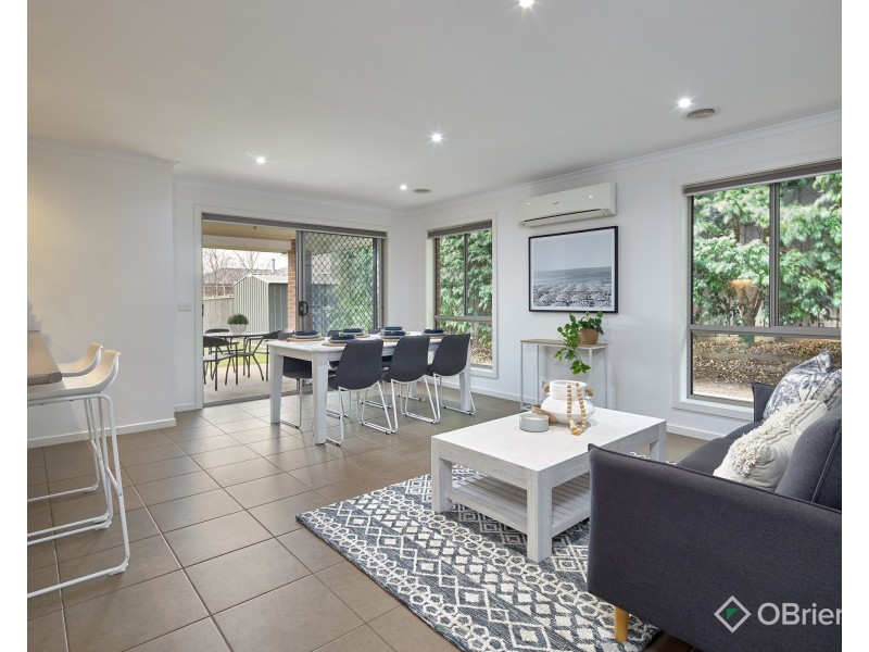 6 Empire Avenue, Drouin VIC 3818