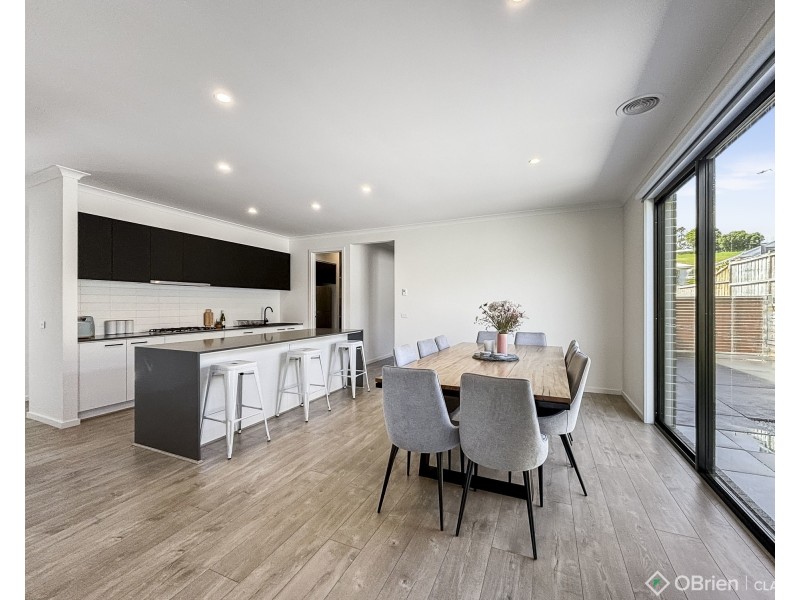 20 Hart Drive, Warragul VIC 3820
