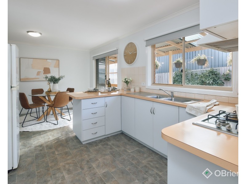 2a Balmoral Crescent, Drouin VIC 3818