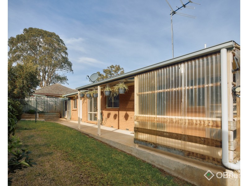 2a Balmoral Crescent, Drouin VIC 3818
