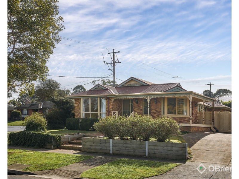 1 Davey Drive, Drouin VIC 3818