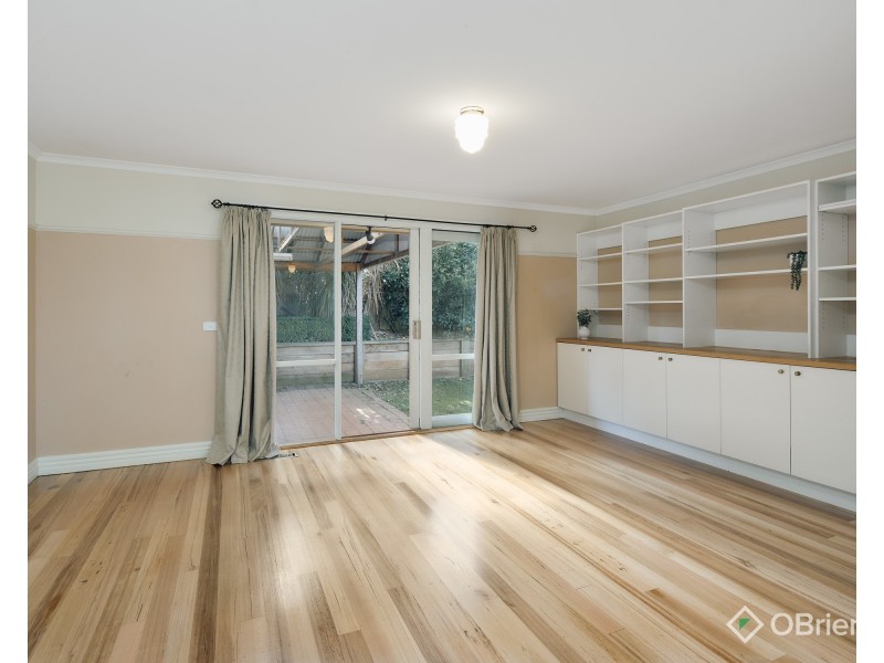 1 Davey Drive, Drouin VIC 3818