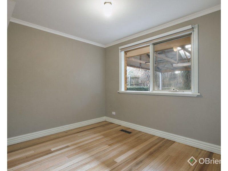 1 Davey Drive, Drouin VIC 3818