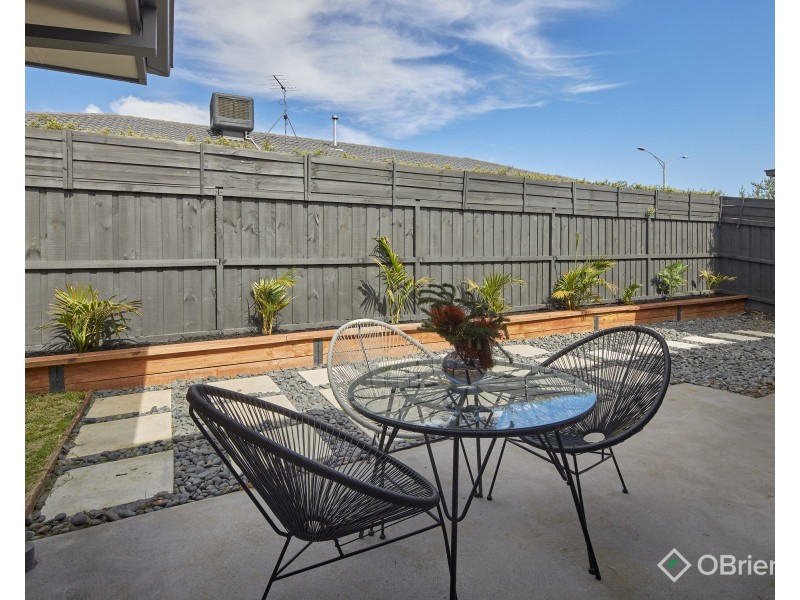 19 King Parrot Boulevard, Drouin VIC 3818