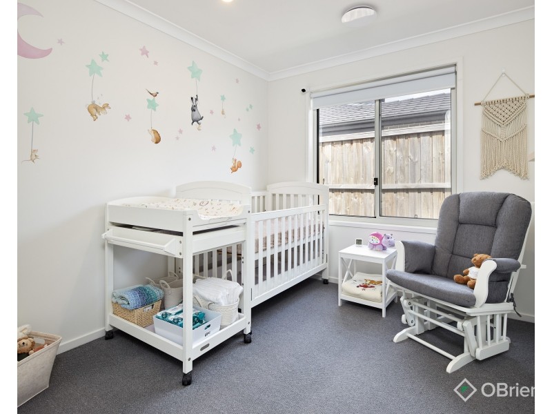 9 Mangrove Street, Warragul VIC 3820