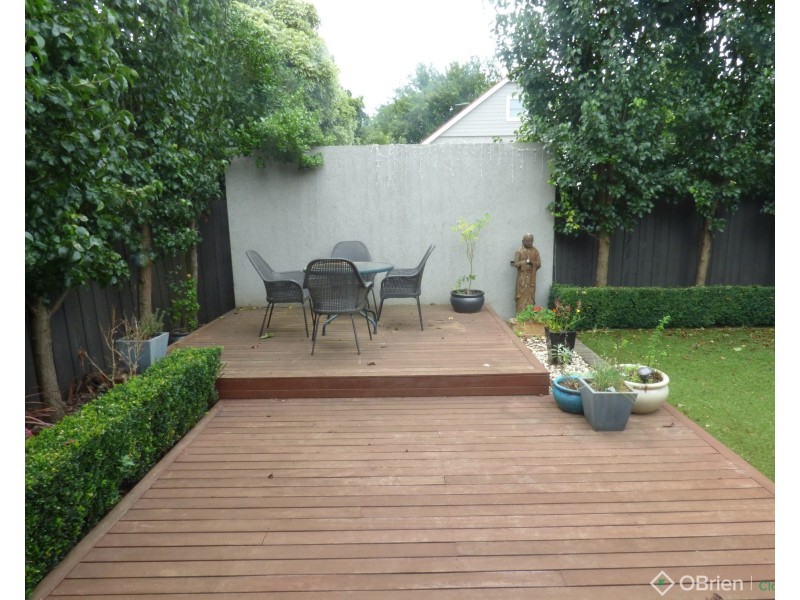 21 Caton Street, Warragul VIC 3820