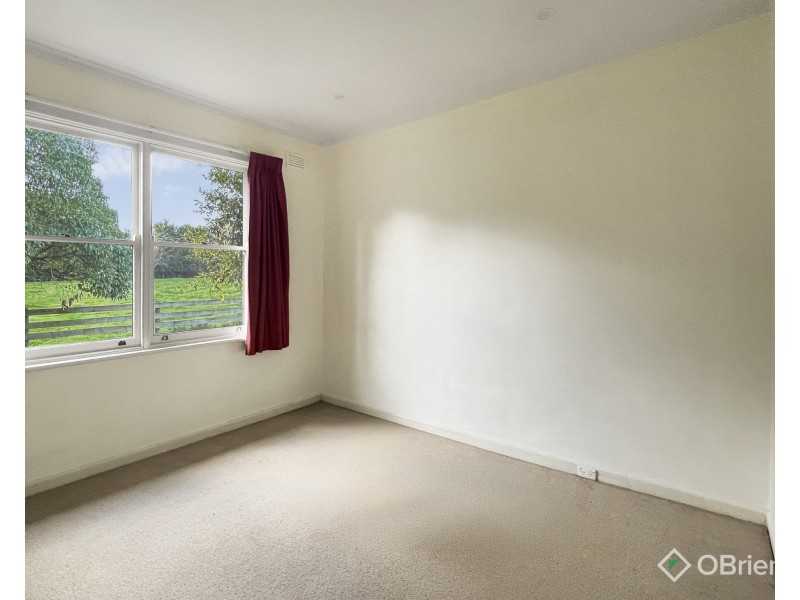 300 Jacksons Track, Labertouche VIC 3816