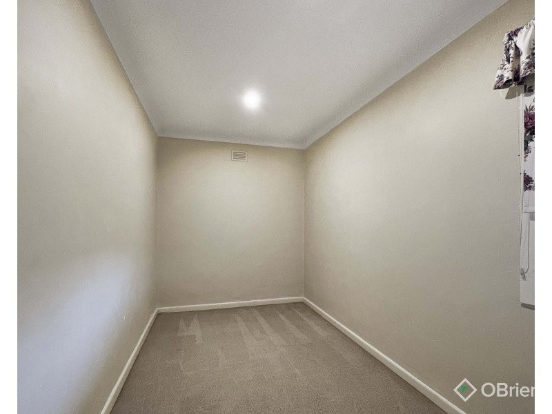 300 Jacksons Track, Labertouche VIC 3816