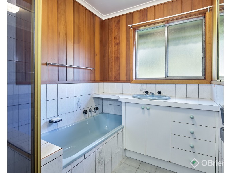 34 Church Street, Drouin VIC 3818