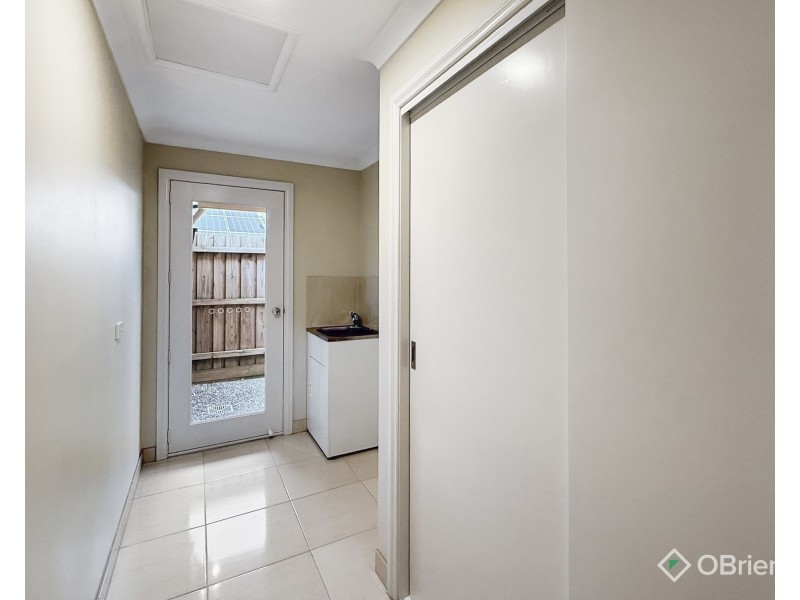 18 Hogan Court, Drouin VIC 3818