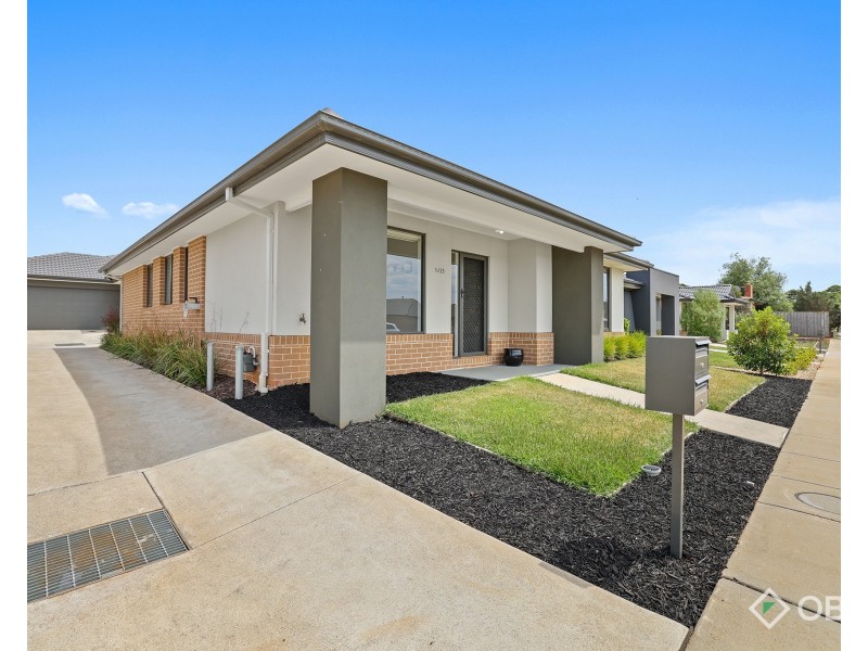 1/23 McKindlay Street, Drouin VIC 3818