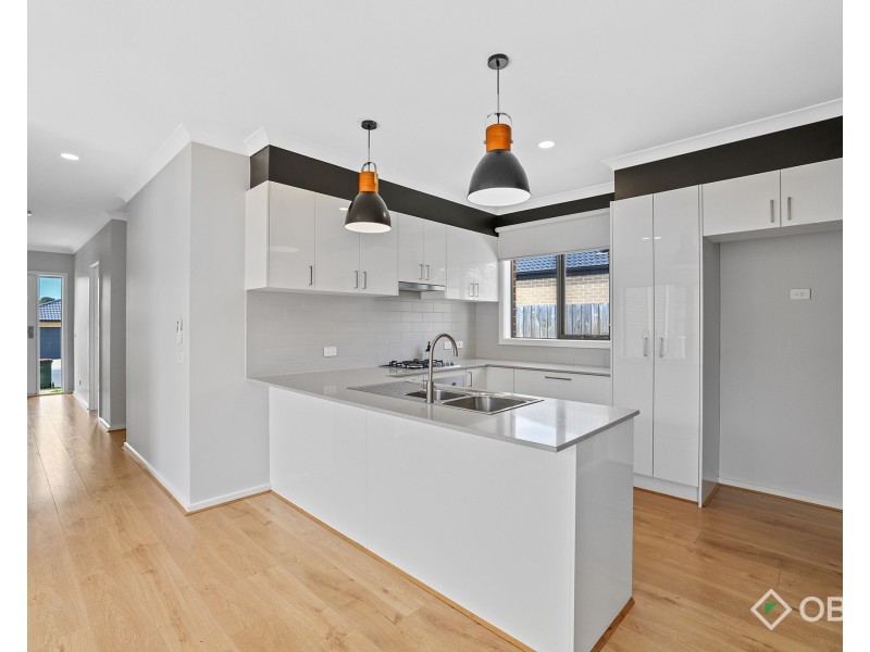 1/23 McKindlay Street, Drouin VIC 3818