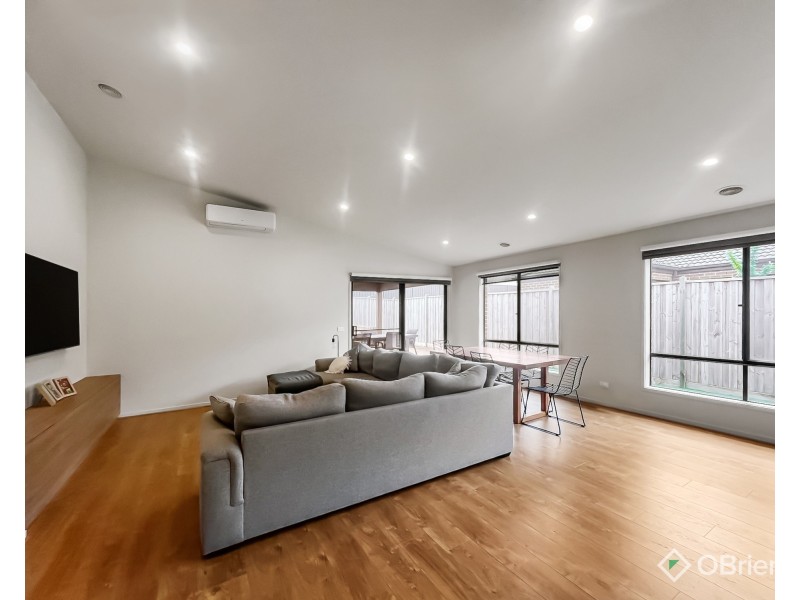 39 Meadowbrook Crescent, Warragul VIC 3820