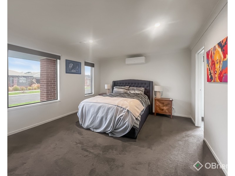 39 Meadowbrook Crescent, Warragul VIC 3820