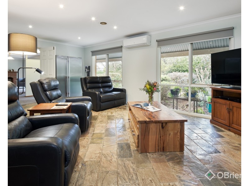 35 Moroka Drive, Warragul VIC 3820