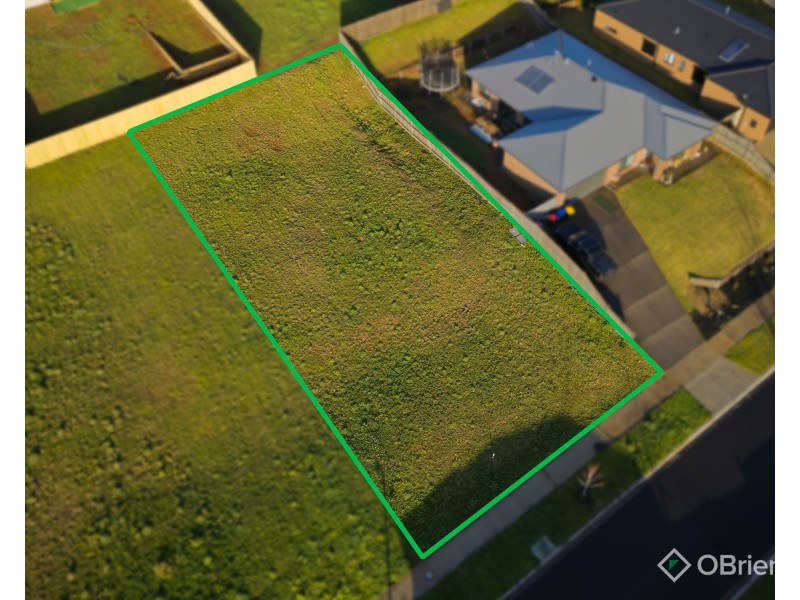 6 Evecta Street, Drouin VIC 3818