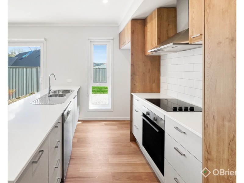 22 Rosea Street, Warragul VIC 3820