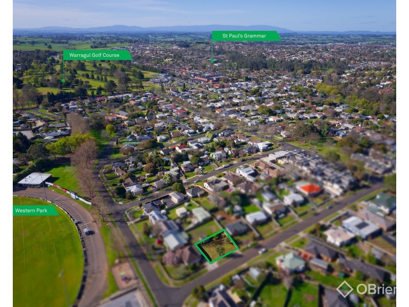 1B Logan Street, Warragul VIC 3820