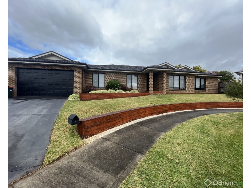 9 Huntingfield Court, Warragul VIC 3820