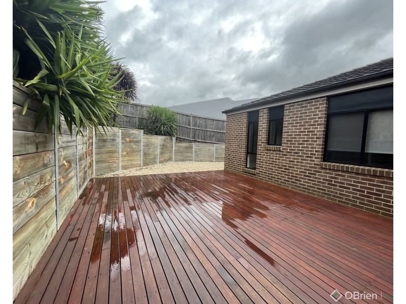 9 Huntingfield Court, Warragul VIC 3820