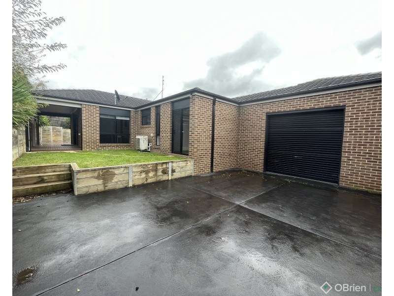 9 Huntingfield Court, Warragul VIC 3820