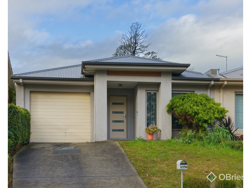 2/275a Princes Way, Drouin VIC 3818